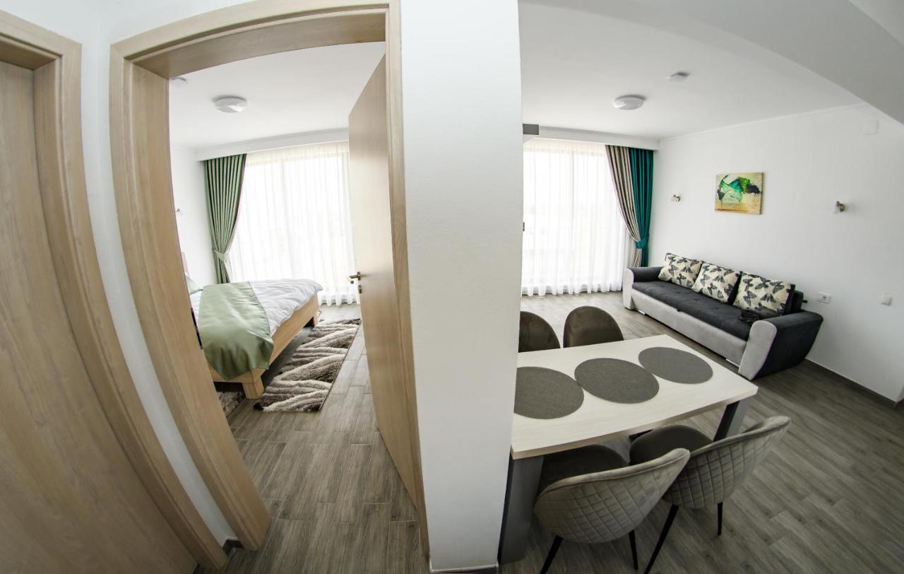 Apart Bun Apartment Орадеа Екстериор снимка