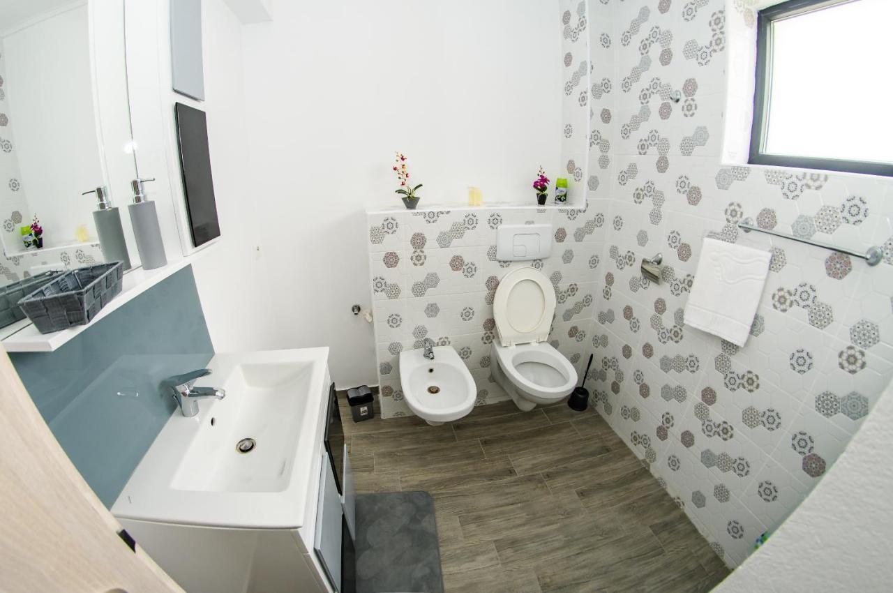 Apart Bun Apartment Орадеа Екстериор снимка